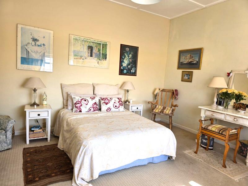 3 Bedroom Property for Sale in Lakeside Western Cape